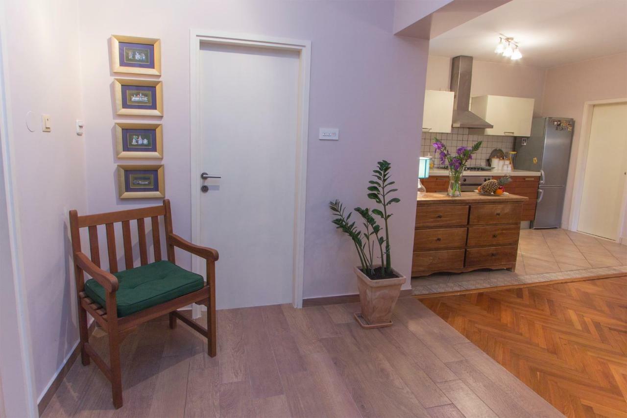 Varga Apartamento *